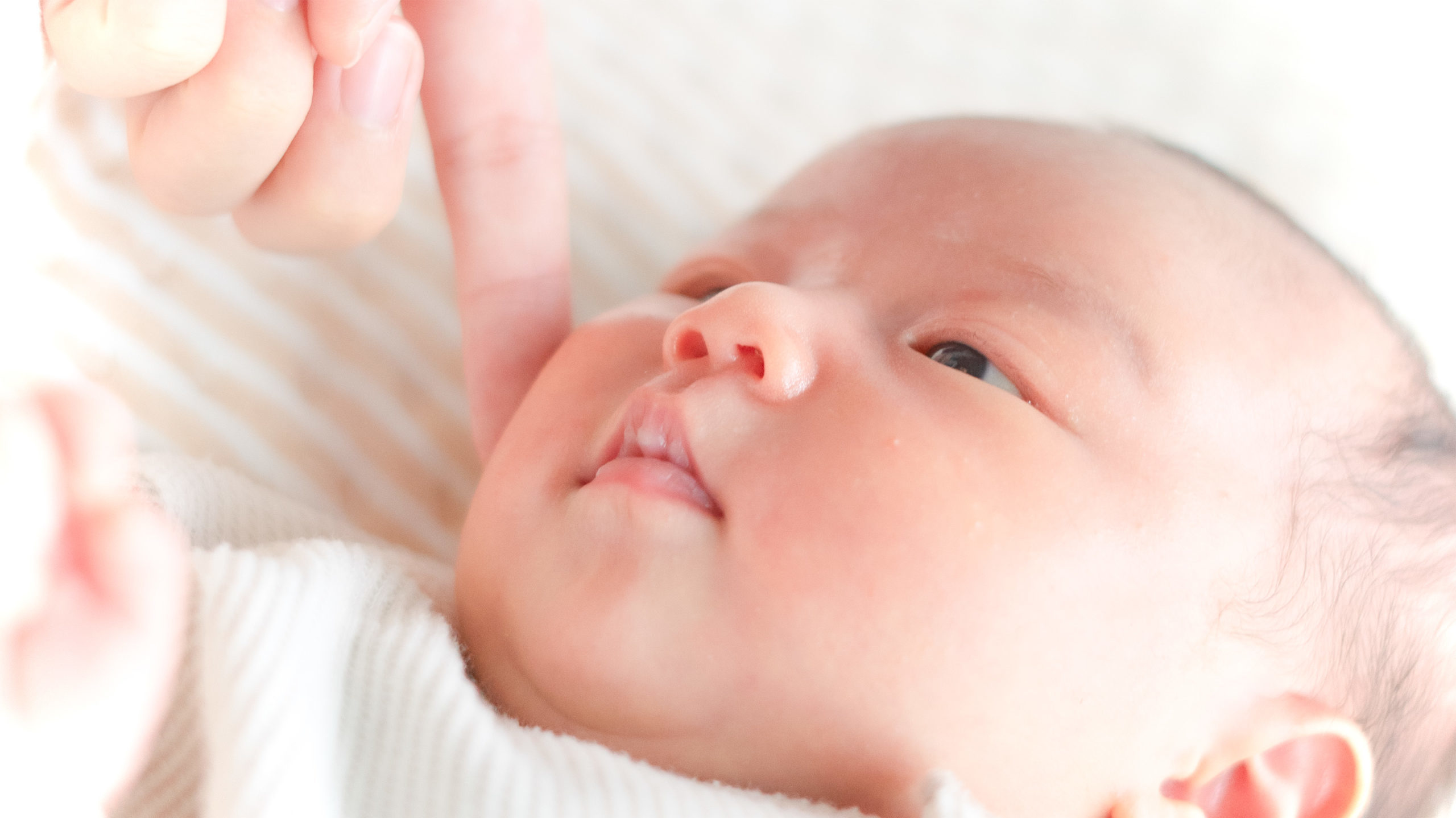 赤ちゃんほっぺ